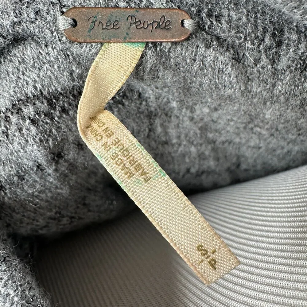 Free People Sweater‎ Women's Small Heather Gray Knit Boho Cowl Neck Oversized